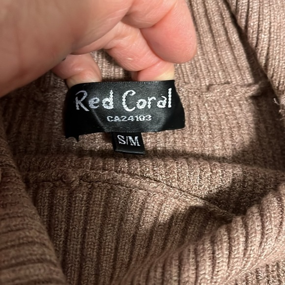 NWOT Sweater Dress Cowl Neck Buttons Pockets Blush, Size S/M - Picture 10 of 11